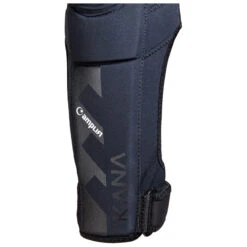 Amplifi Kana Knee - Protection -Schwaelbe Magasin amplifi kana knee protection detail 3