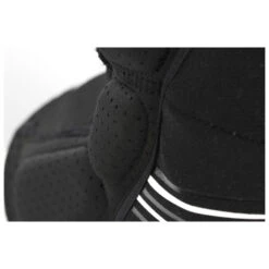 LEATT Knee Guard Junior 3DF 5.0 - Protection 12 LEATT Knee Guard Junior 3DF 5.0 - Protection -Schwaelbe Magasin leatt knee guard junior 3df 50 protection detail 6