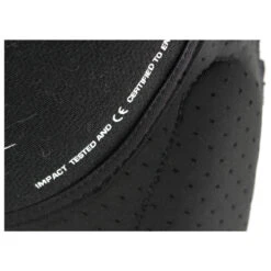 LEATT Knee Guard Junior 3DF 5.0 - Protection 13 LEATT Knee Guard Junior 3DF 5.0 - Protection -Schwaelbe Magasin leatt knee guard junior 3df 50 protection detail 7